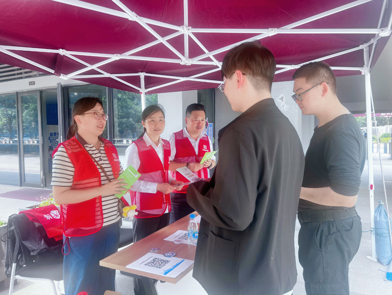 多维发力筑牢金融安全“防火墙”——科教公司开展防范非法金融活动宣传月专项工作